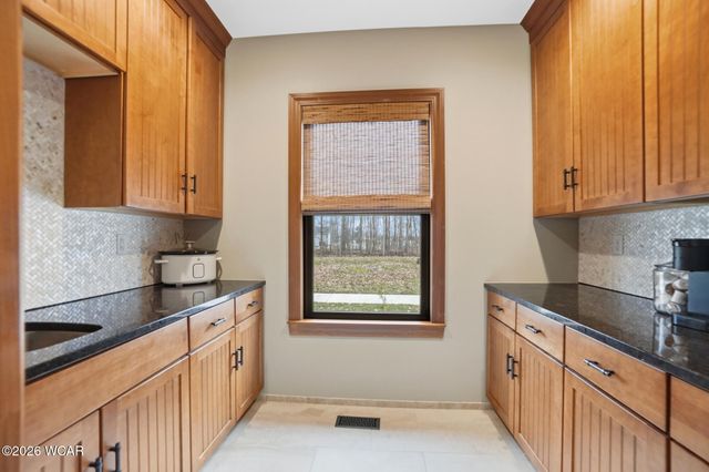 16823 Hauss Road, Wapakoneta, OH 45895