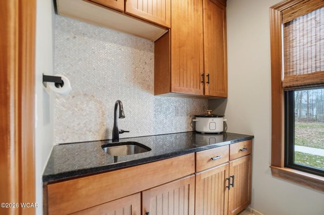 16823 Hauss Road, Wapakoneta, OH 45895