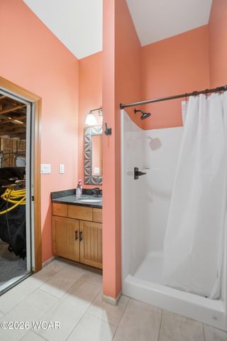 16823 Hauss Road, Wapakoneta, OH 45895