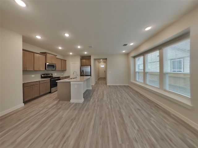 1605 Mexican Heather DR, Leander, TX 78641