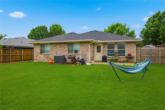 1648 Tampa Bay Drive, Dallas, TX 75217