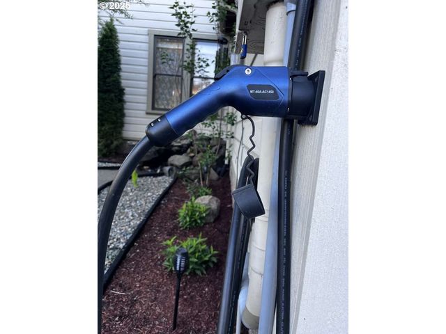 236 Se STEPHENS St, Roseburg, OR 97470