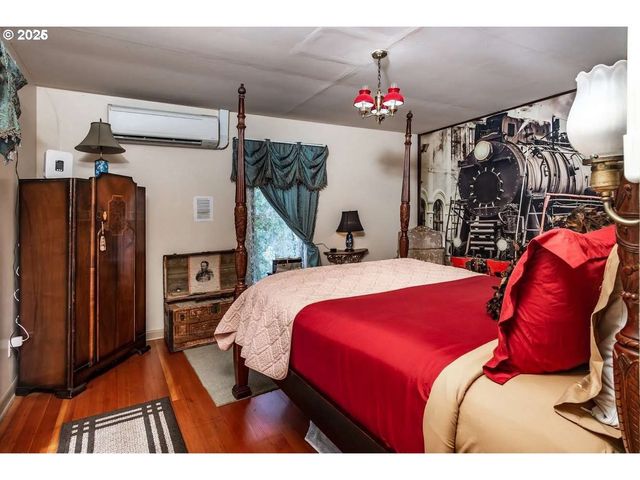 236 Se STEPHENS St, Roseburg, OR 97470