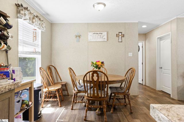 415 Future Lane, Inman, SC 29349
