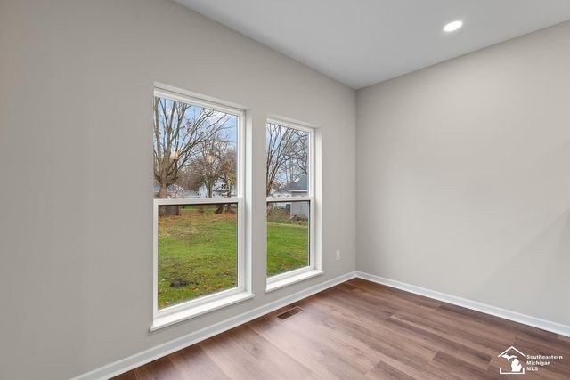 146 Budlong Street, Adrian, MI 49221