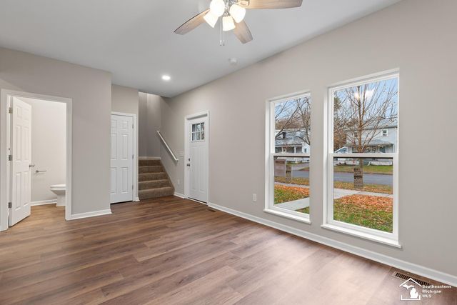 146 Budlong Street, Adrian, MI 49221