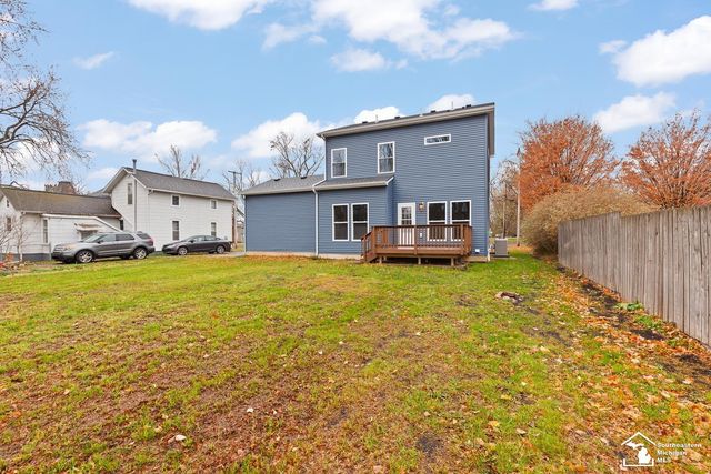 146 Budlong Street, Adrian, MI 49221