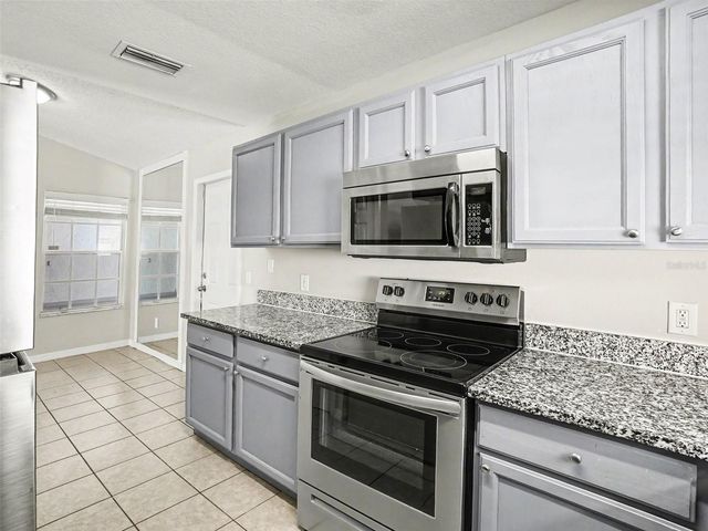 2942 W CIALELLA PASS, St Cloud, FL 34772