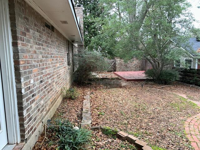 605 Erie Street, Shreveport, LA 71106