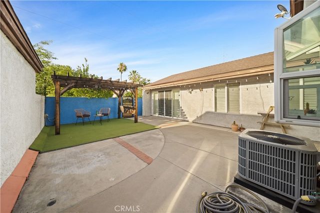 323 W Dawson Court, Glendora, CA 91740