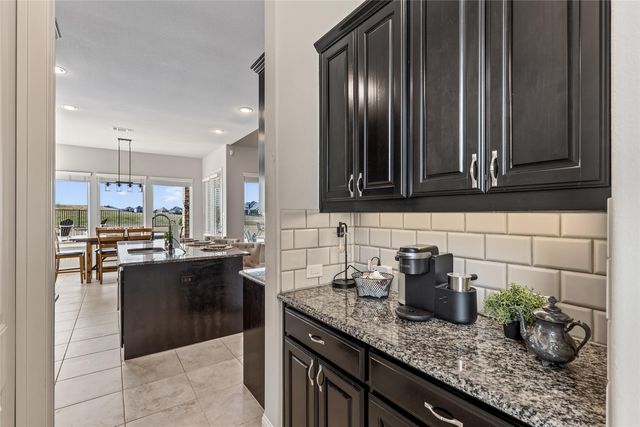 1505 Wolf Ridge Run, Gunter, TX 75058