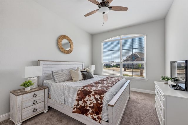 1505 Wolf Ridge Run, Gunter, TX 75058