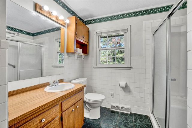 7876 N Highway 11, Walhalla, SC 29691