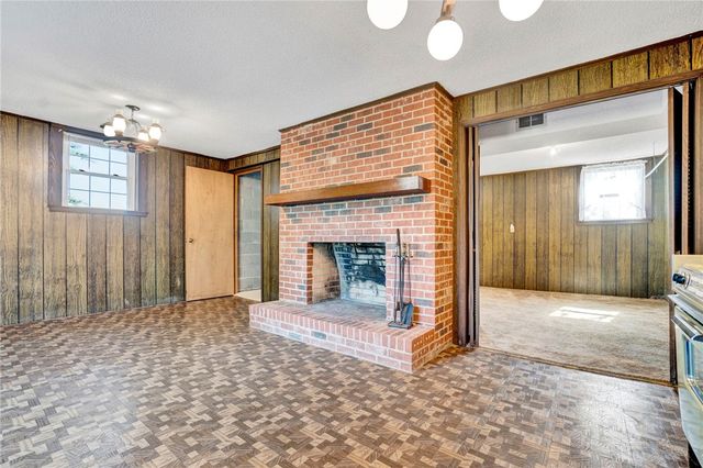 7876 N Highway 11, Walhalla, SC 29691