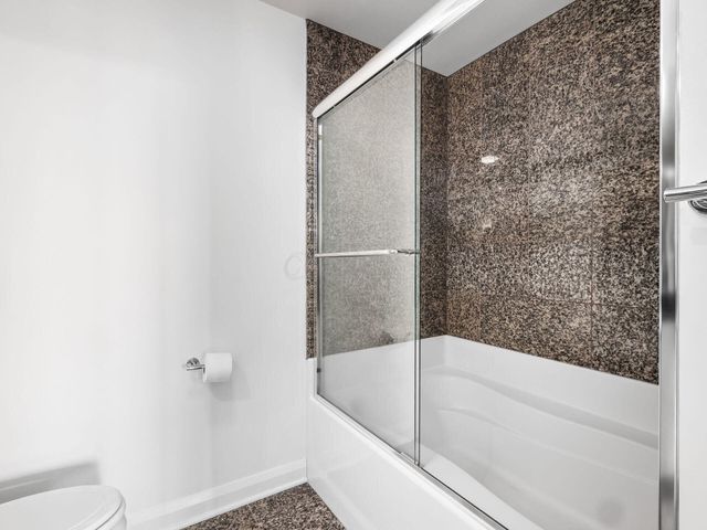 196 S Grant Avenue, 607 607, Columbus, OH 43215