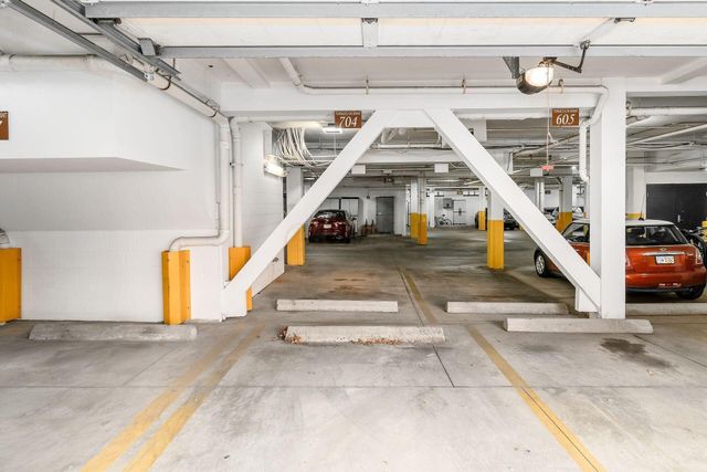 196 S Grant Avenue, 607 607, Columbus, OH 43215