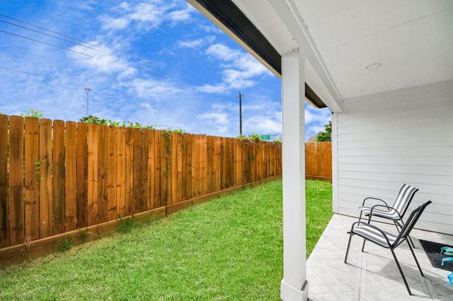 2014 Blodgett Street, Houston, TX 77004