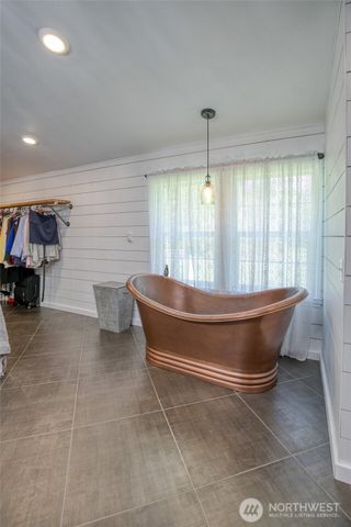 337 Logan Hill Road, Chehalis, WA 98532