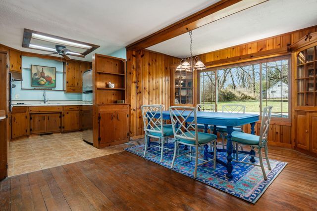 9590 Shawnee Trail, Powell, OH 43065