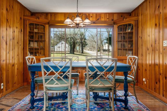 9590 Shawnee Trail, Powell, OH 43065