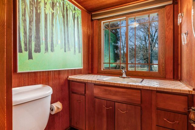 9590 Shawnee Trail, Powell, OH 43065