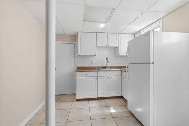 774 8TH ST, Secaucus, NJ 07094