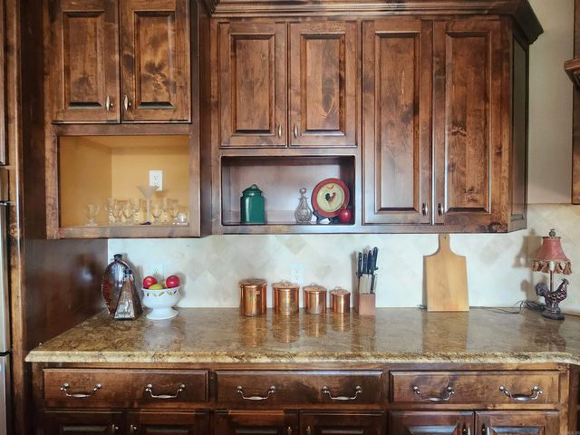 32 LA PALABRA Way, Hot Springs Village, AR 71909