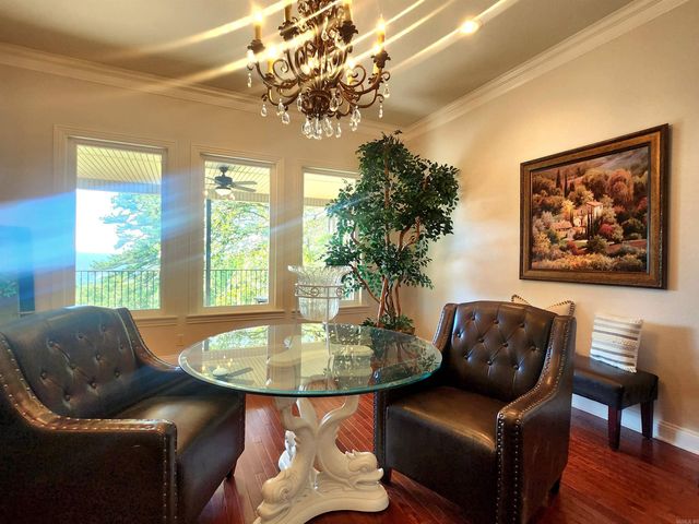 32 LA PALABRA Way, Hot Springs Village, AR 71909