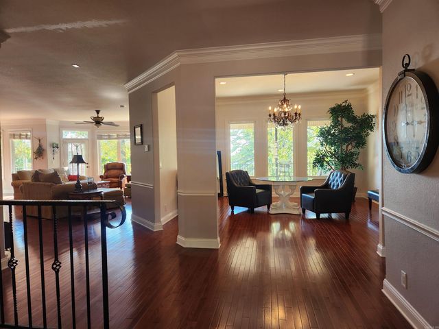 32 LA PALABRA Way, Hot Springs Village, AR 71909