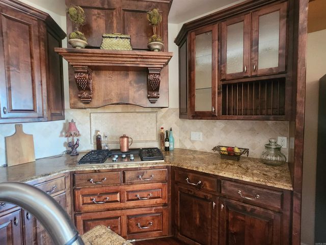 32 LA PALABRA Way, Hot Springs Village, AR 71909