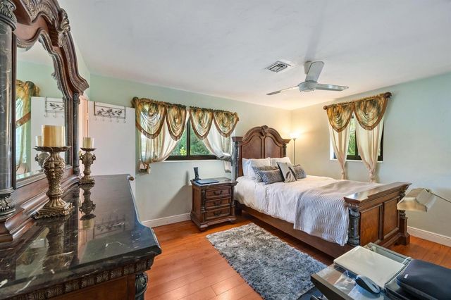 20335 NE 13th Court, Miami, FL 33179