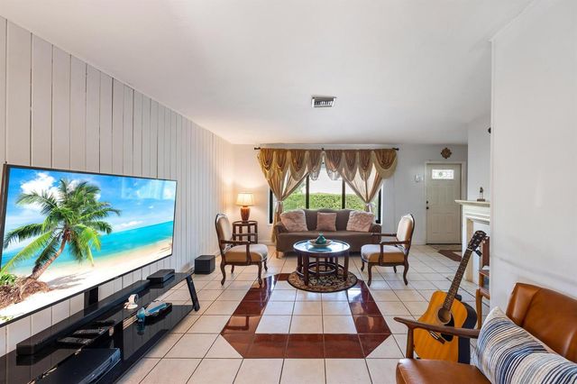 20335 NE 13th Court, Miami, FL 33179