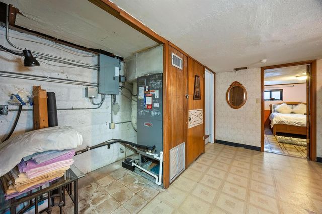 20335 NE 13th Court, Miami, FL 33179