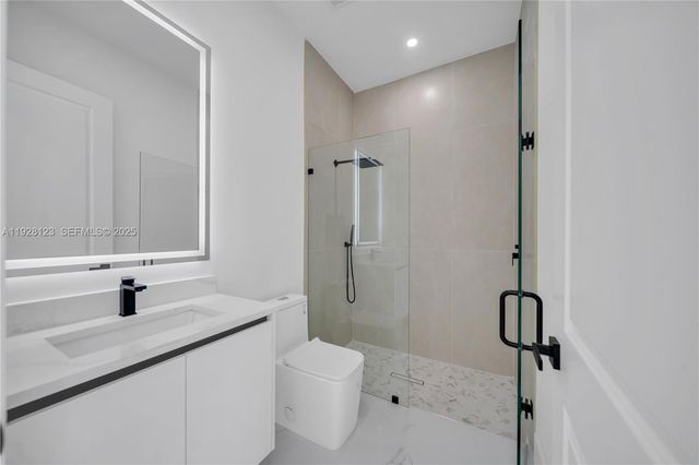 745 CHAPMAN AVE S, Lehigh Acres, FL 33974