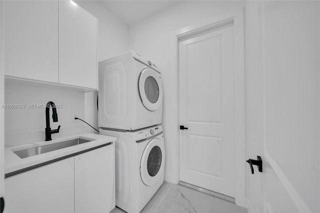 745 CHAPMAN AVE S, Lehigh Acres, FL 33974