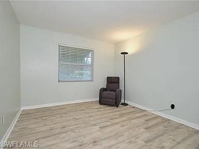 4240 SE 3rd AVE, Cape Coral, FL 33904