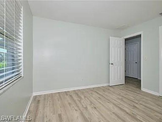 4240 SE 3rd AVE, Cape Coral, FL 33904