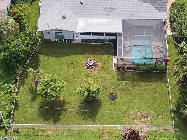 4240 SE 3rd AVE, Cape Coral, FL 33904