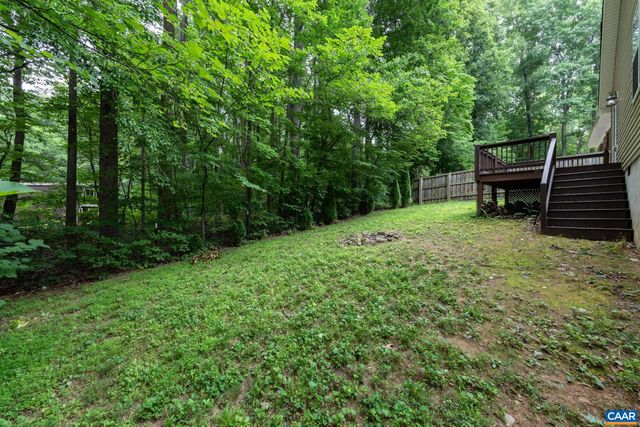 64 FERNDALE DR, Louisa, VA 23093