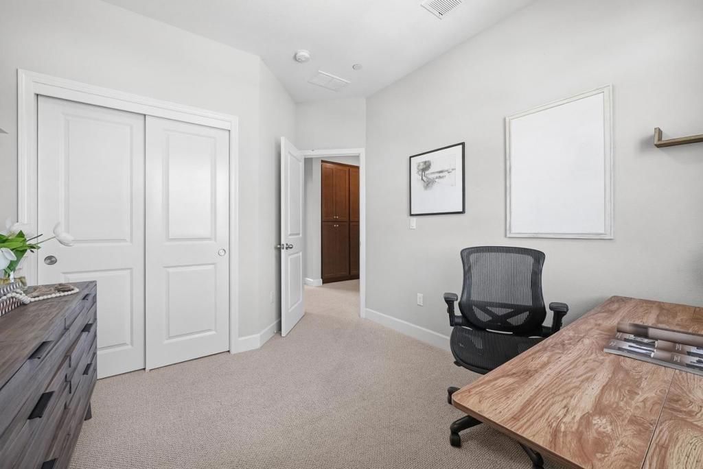 Image 37 of property listing at 1121 Giannitsa Terrace, Sunnyvale, CA 94089