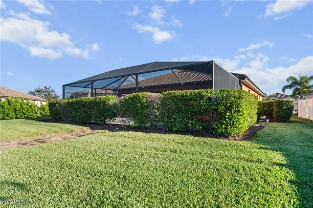 2728 Via Piazza LOOP, Fort Myers, FL 33905