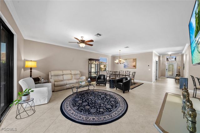 2728 Via Piazza LOOP, Fort Myers, FL 33905