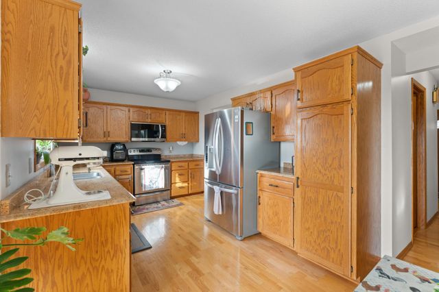 4822 3rd Street NW, Rochester, MN 55901