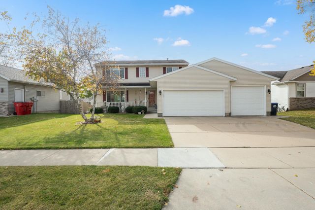 4822 3rd Street NW, Rochester, MN 55901