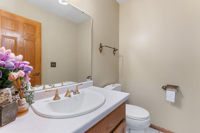 4822 3rd Street NW, Rochester, MN 55901