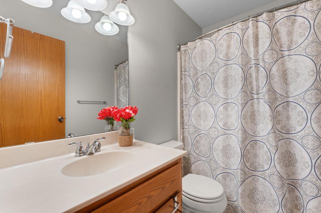 4822 3rd Street NW, Rochester, MN 55901