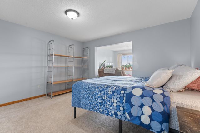 4822 3rd Street NW, Rochester, MN 55901