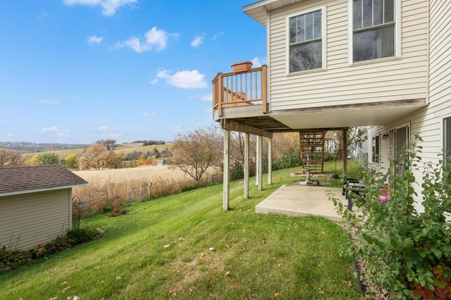 4822 3rd Street NW, Rochester, MN 55901