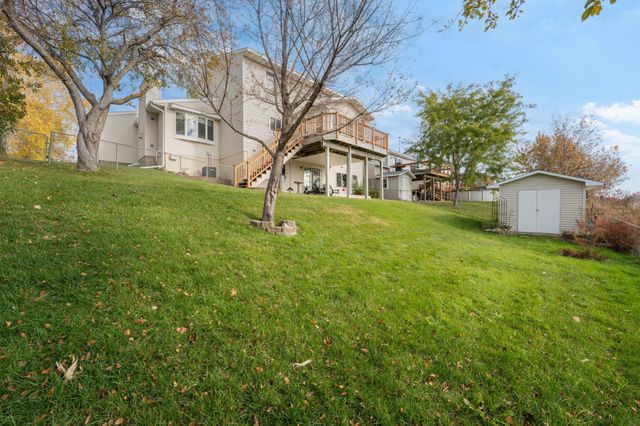 4822 3rd Street NW, Rochester, MN 55901