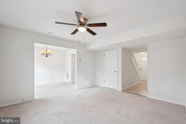 5450 LIGHTHOUSE LN, Burke, VA 22015